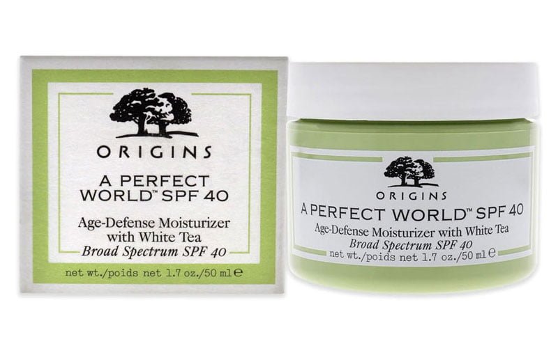 Read more about the article Origins A Perfect World SPF 40 Review: The Ultimate Oil Free Moisturizer for Age Defense